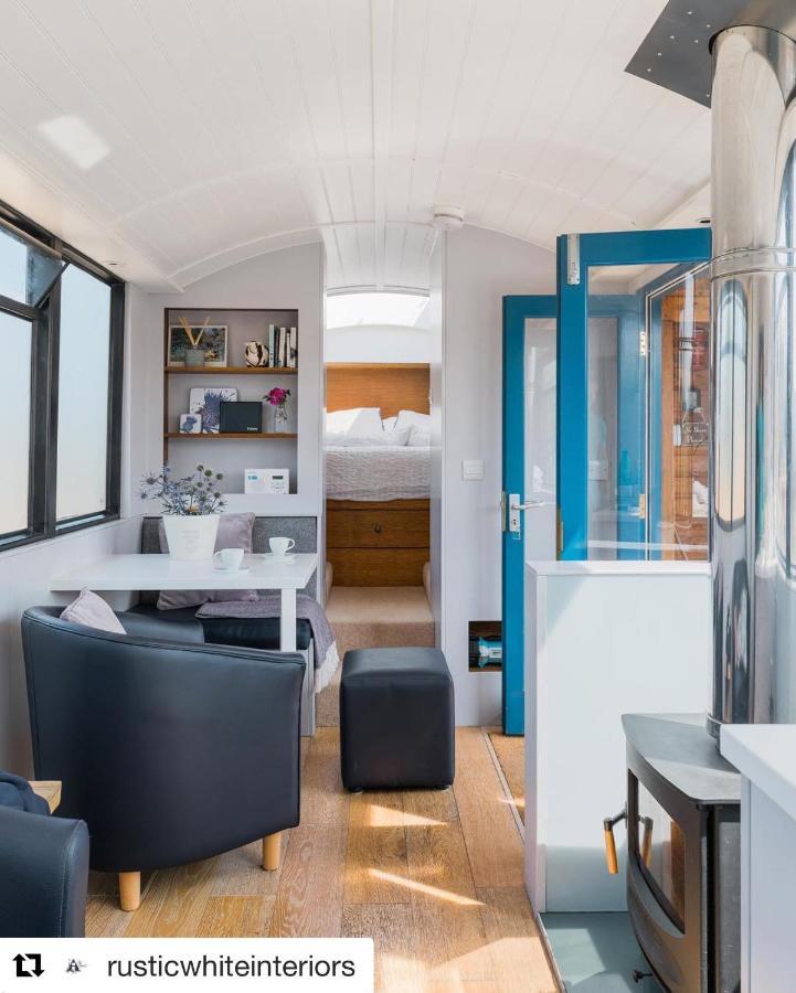 Вилла Luxury Bus 1 Хаддингтон Экстерьер фото